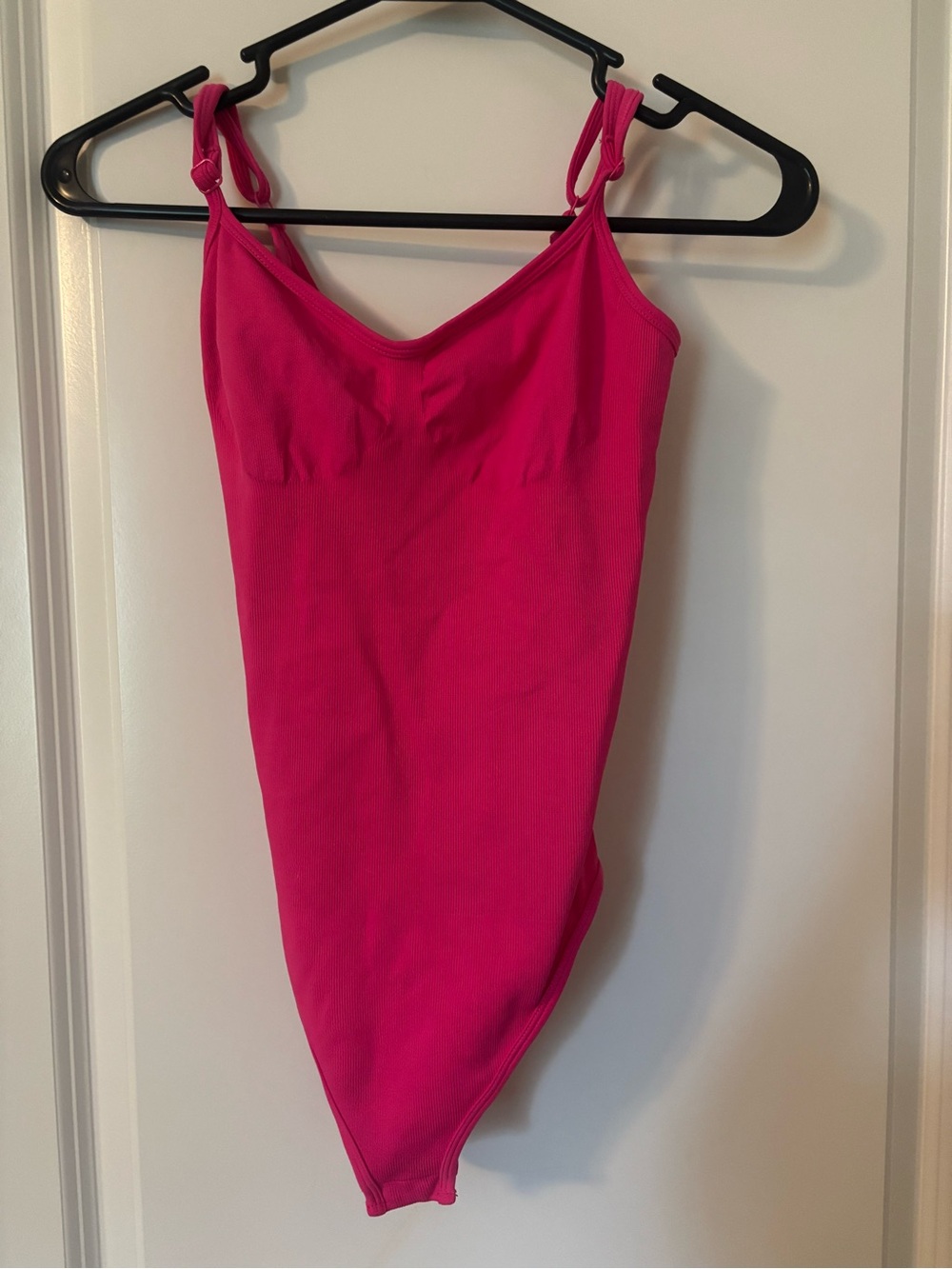 New OQQ Bright Hot Pink Ribbed Bodysuit